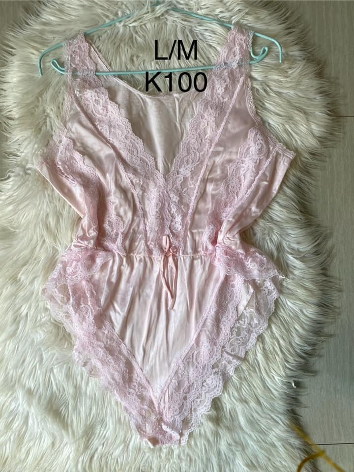 Beautiful and comfortable hot women's lingerie