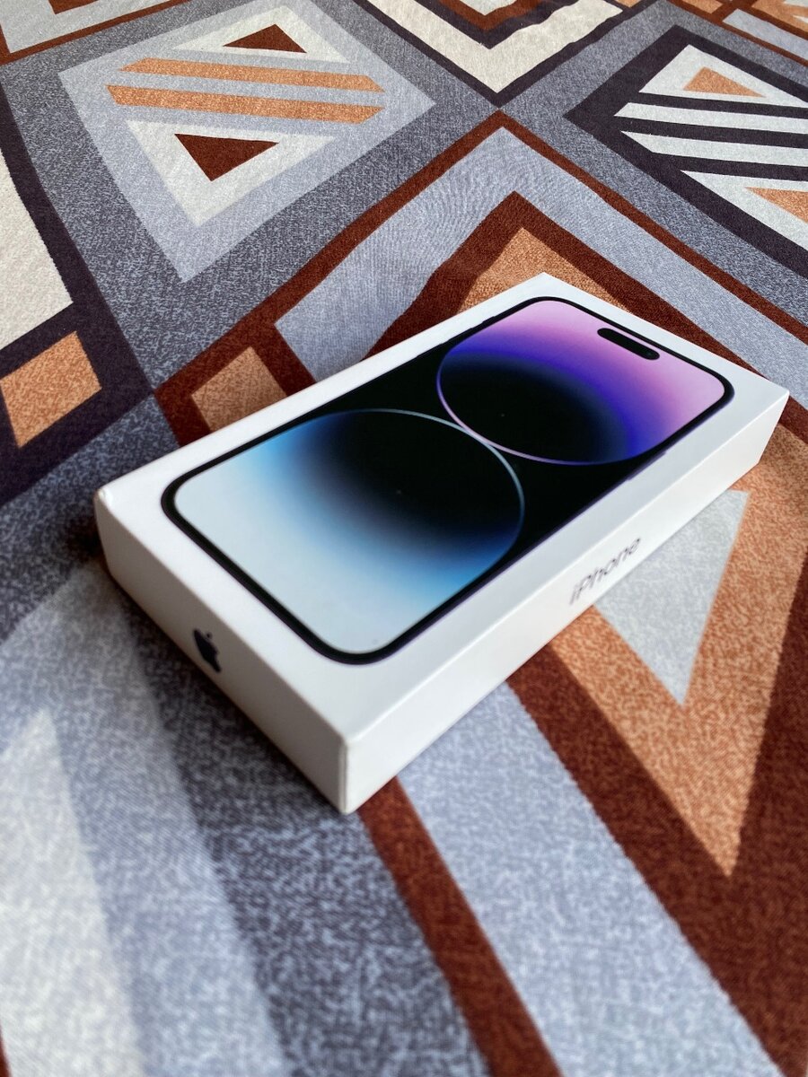 Brand new iPhone  14 Pro Max,  13 pro max,   iPhone 13