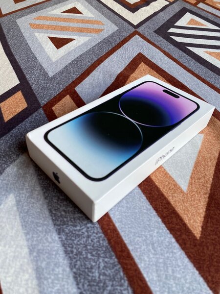 Brand new iPhone  14 Pro Max,  13 pro max,   iPhone 13