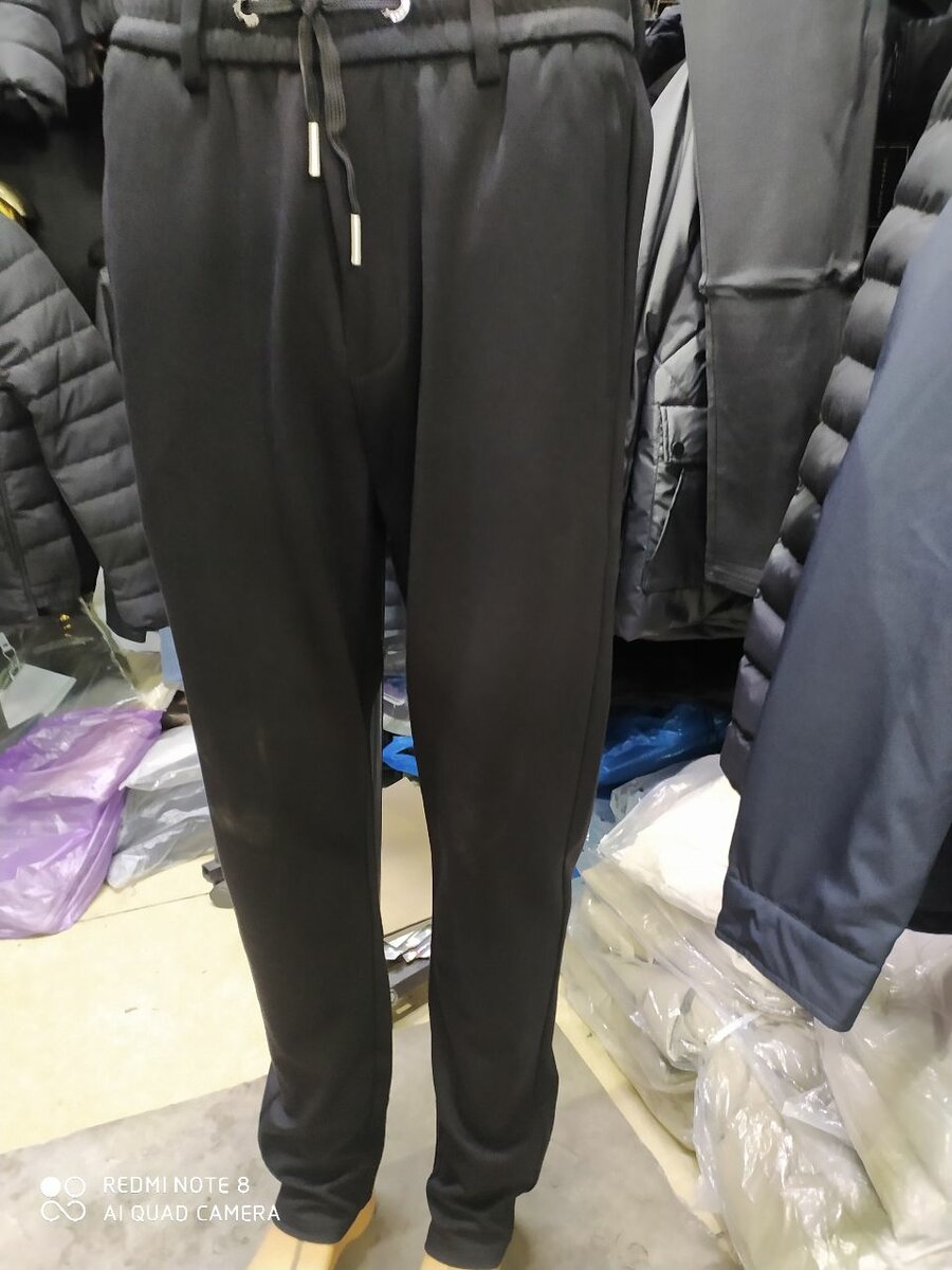 Спортивные брюки