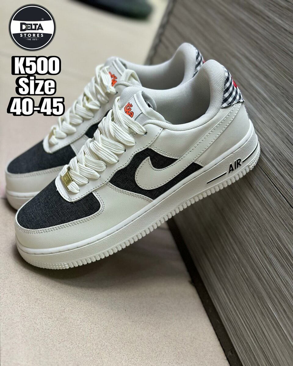 Stylish and comfortable men's sneakers Nike 