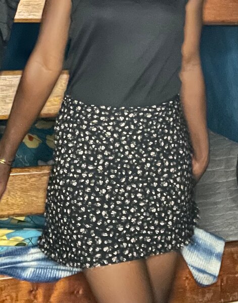 Jupe fleurie élégante femme