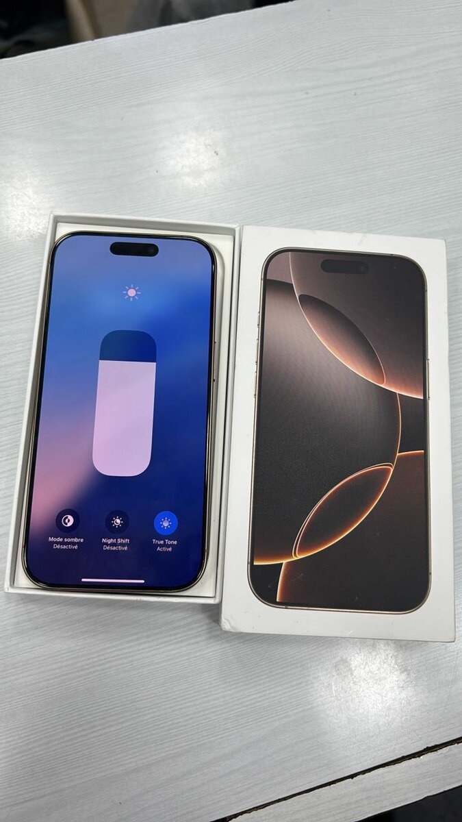 Disponible 16 Pro 128go avec c