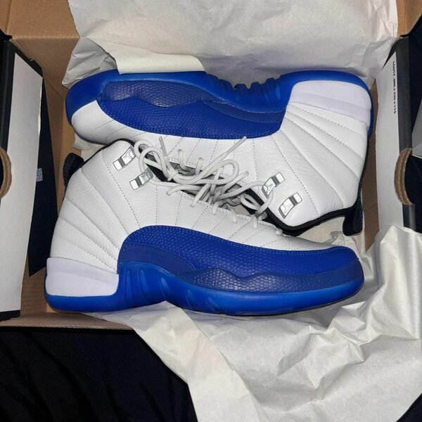 JORDAN 12 RETRO