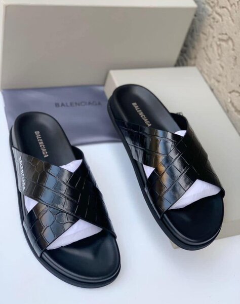 Sandales importer