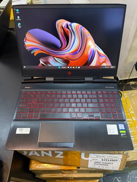 Hp omen Intel core i5 Ram 24GB NVIDIA 1650 SSD 512GB FROM UK