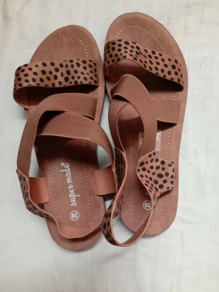 Sandales Femme Léopard Chic