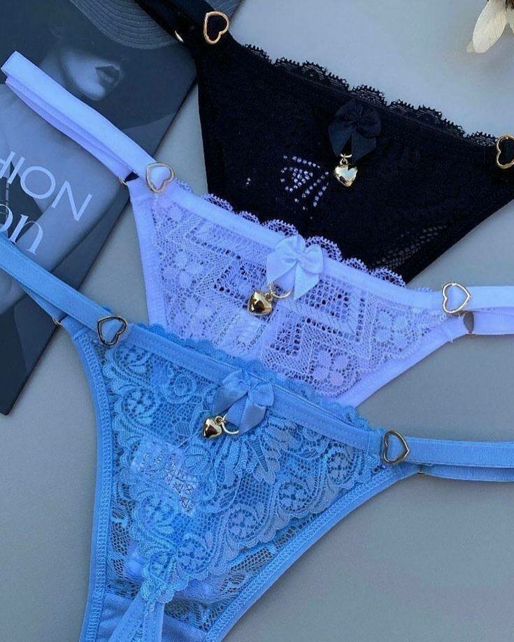 Ensemble de Strings en Dentelle