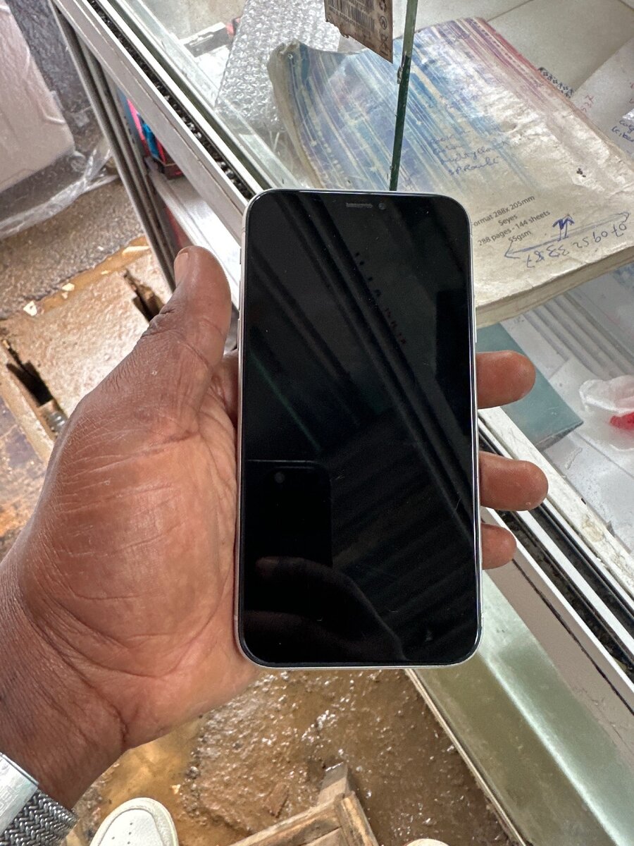 iPhone XR Blanc - 64GB