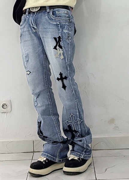 Jeans tendance avec motifs