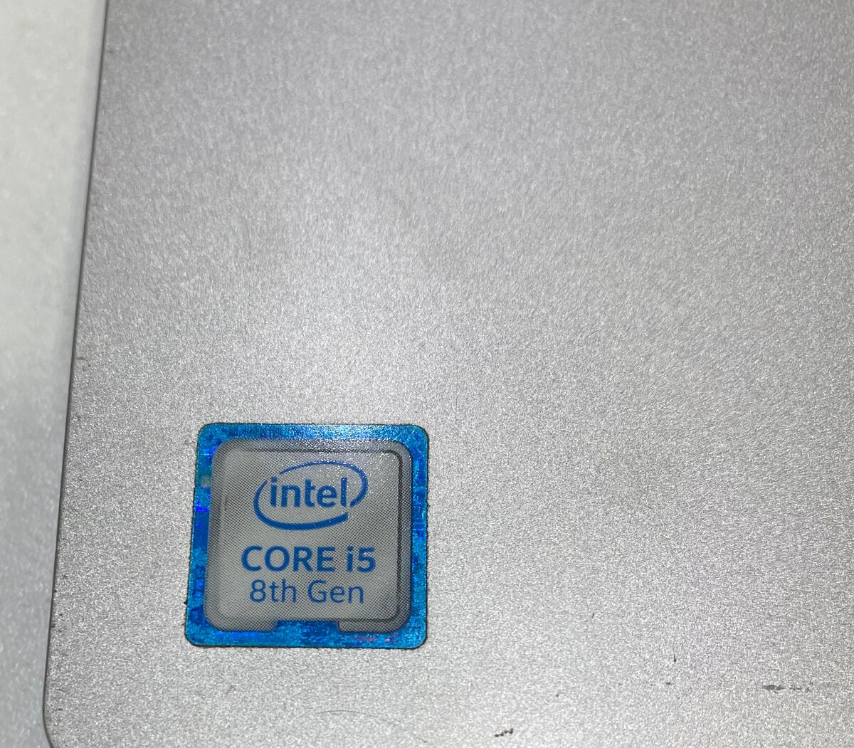 Lenovo IdeaPad Core i5 8e génération