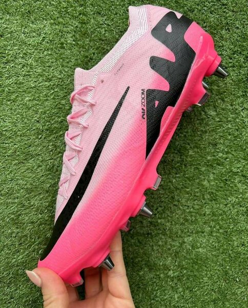 Chaussures de Foot Performantes