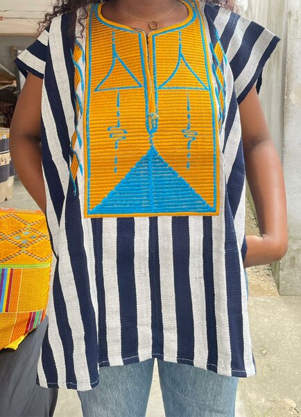 Tunique africaine rayée colorée