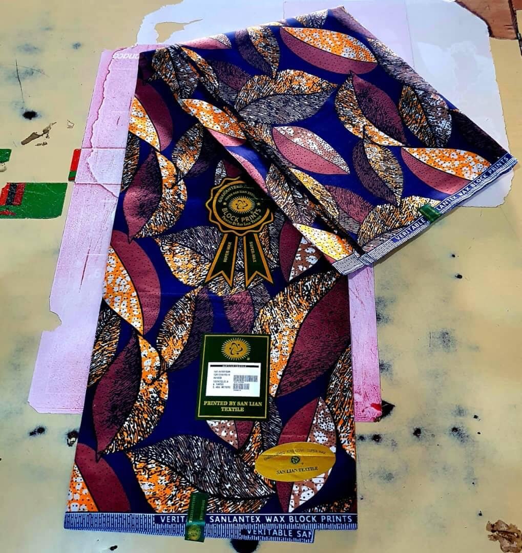 Polyester fabric with print