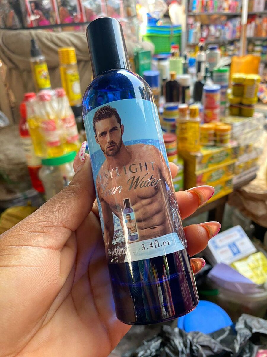 Both men and women perfume