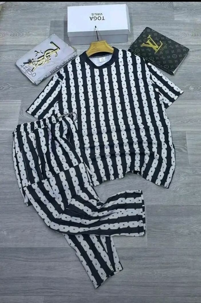 Ensemble T-Shirt et Pantalon Style