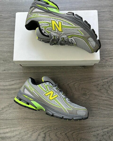 Chaussures de course légères