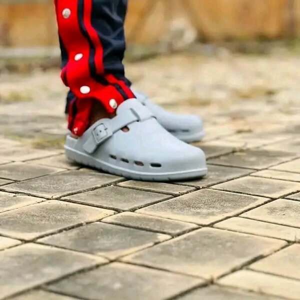 Sandales de jardin pour hommes