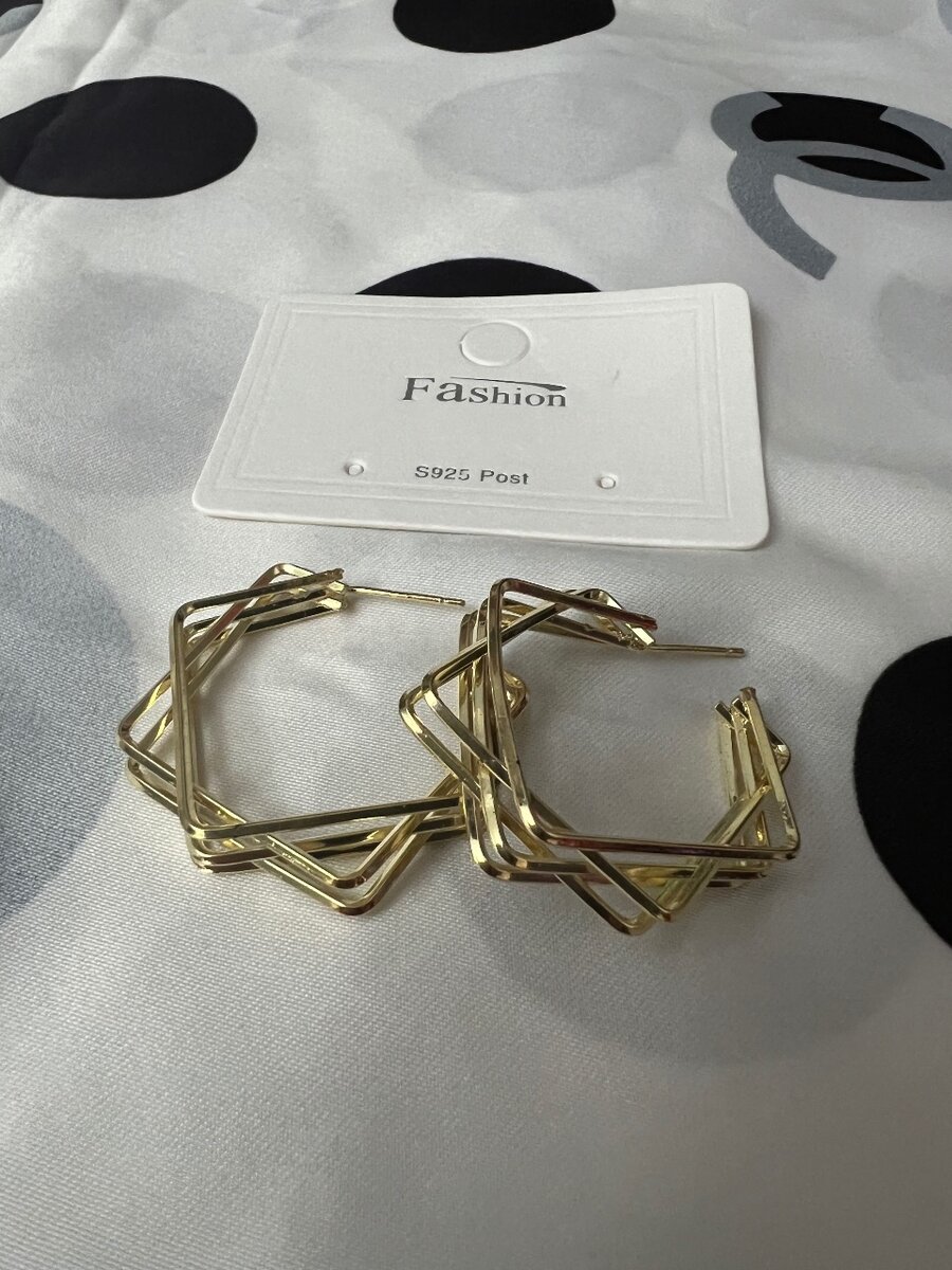 Новые серьги