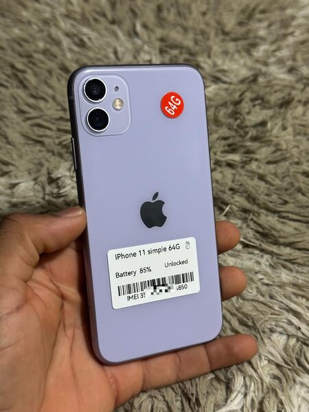 iPhone 11