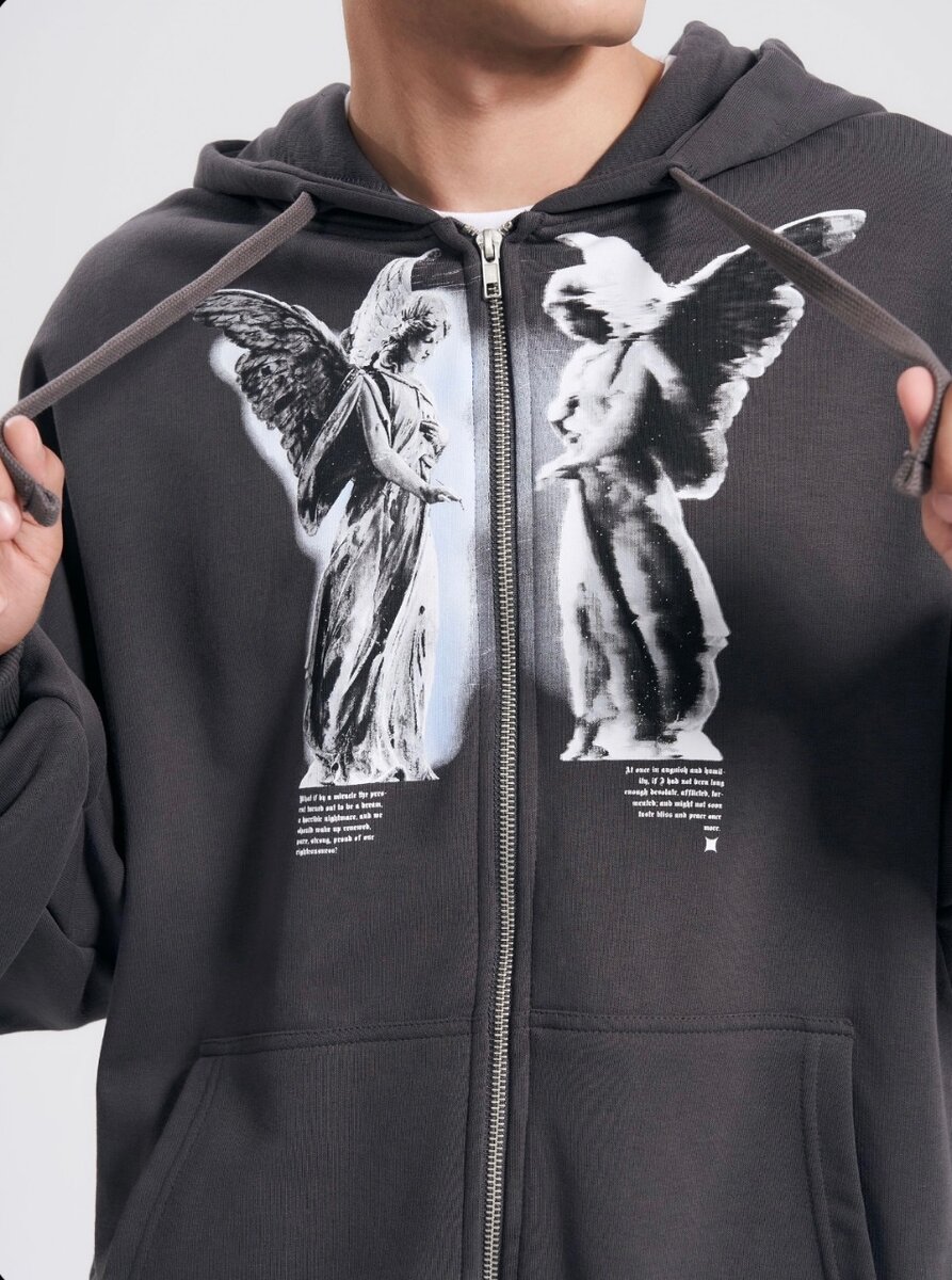 Кофта на замке