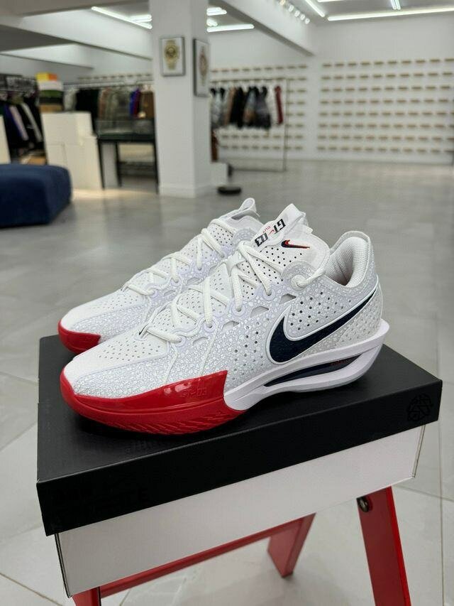 Nike Air Zoom Sneakers