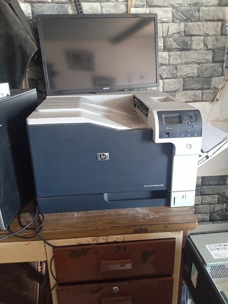 Hp 750 A3 colour laserjet printer