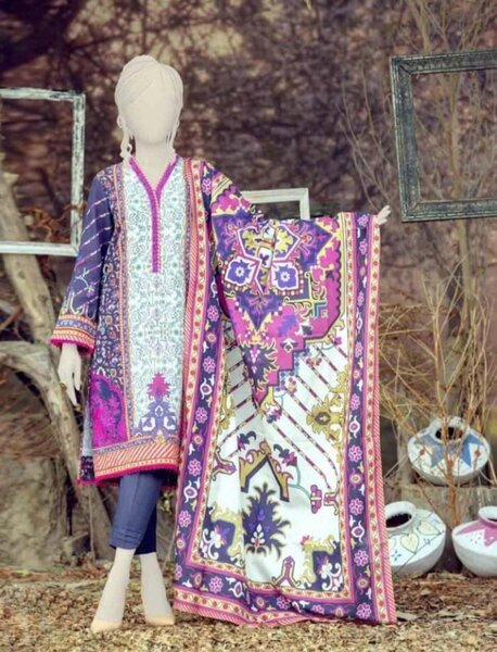 Ladies suit