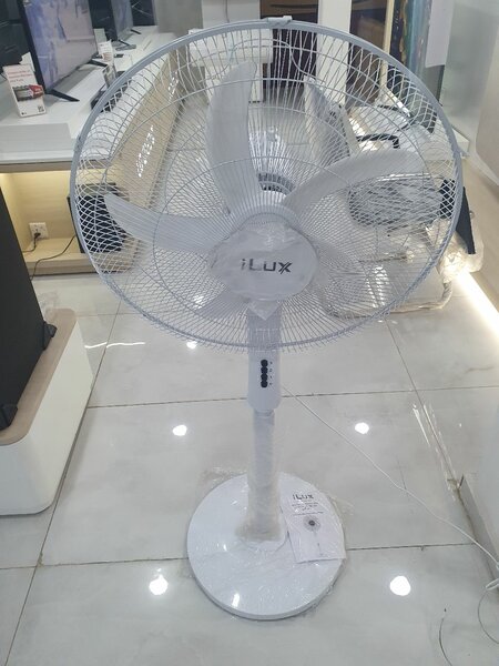 Ventilateur sur pied iLUX silencieux