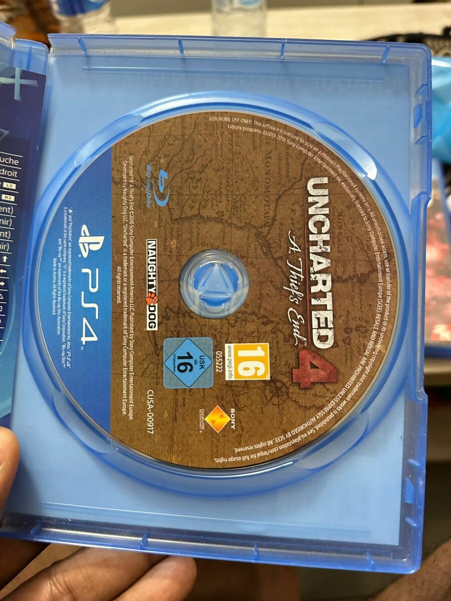 CD Uncharted 4 pour PS4