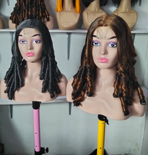 SDD bounce kimk closure unit human hair blend  Available in