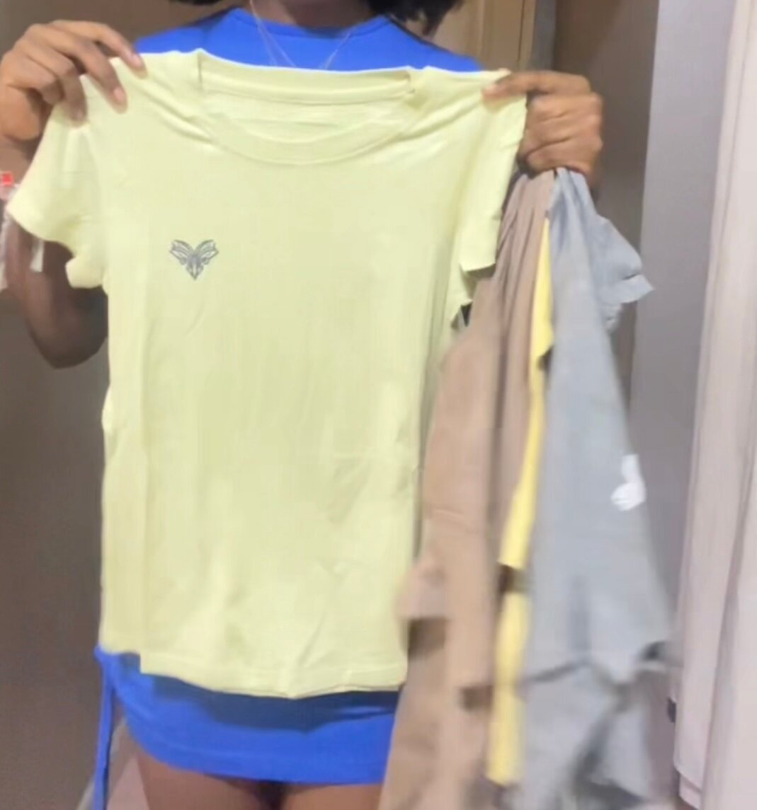 T-shirts pour Femmes Élégantes