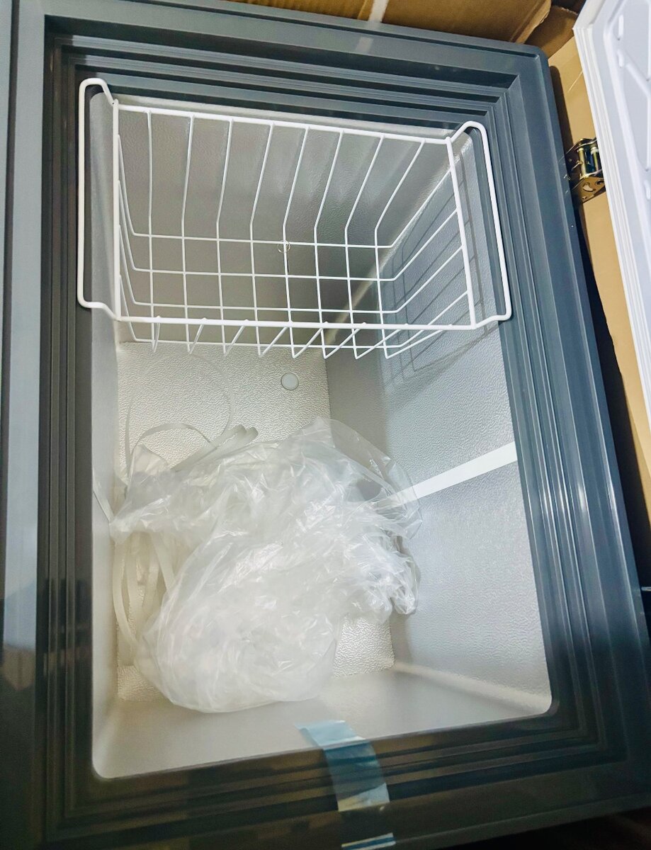 CONGÉLATEUR COUCHÉ BIBAS AVEC CLÉ