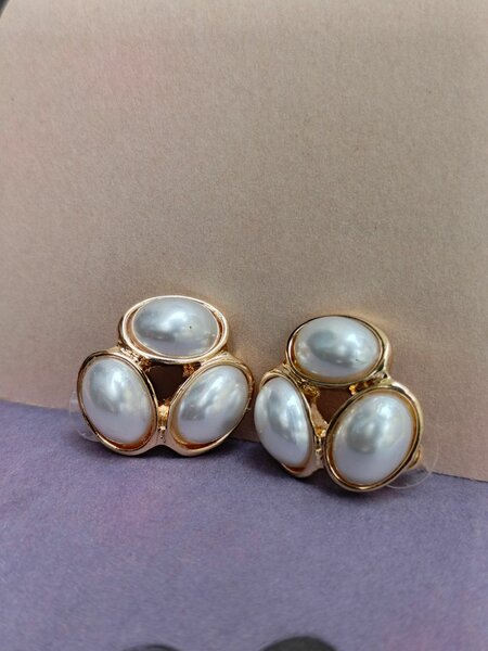 Boucles d'Oreilles en Or Perle