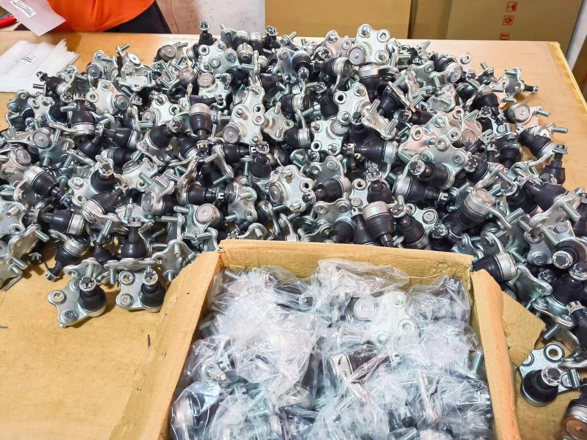 High Quality Suspension Parts