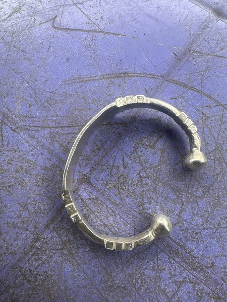 Bracelet en argent martelé