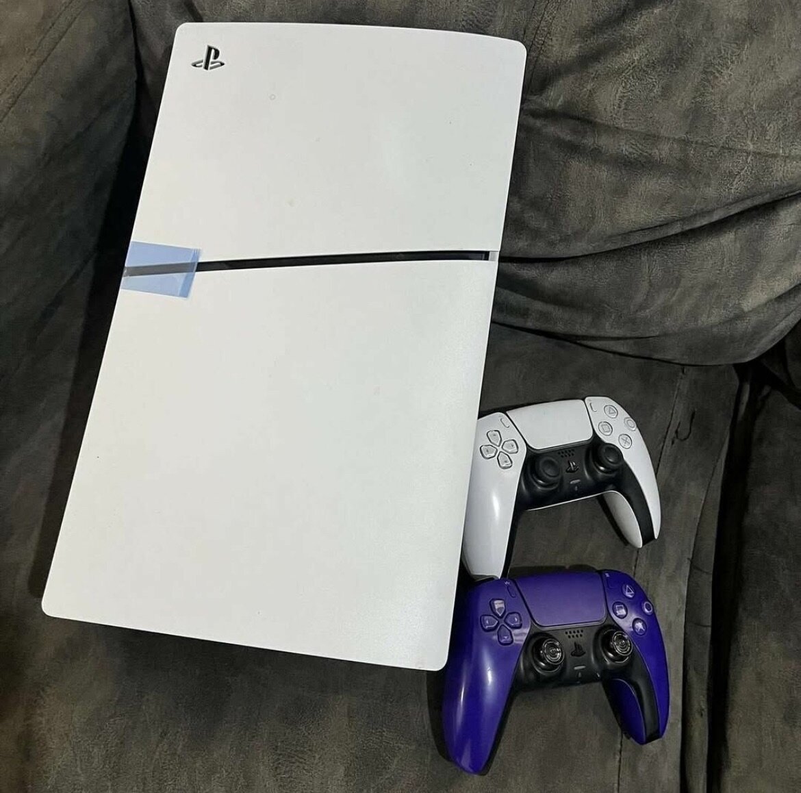 PS5 SLIM 1TB DISC VERSION