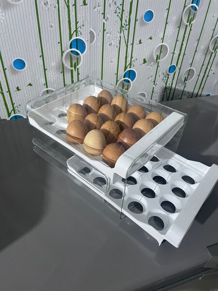 Boîte de rangement pour oeufs empilable