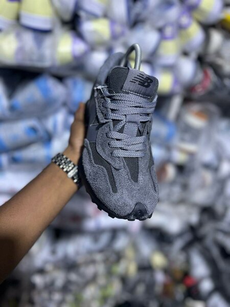 New balance 327