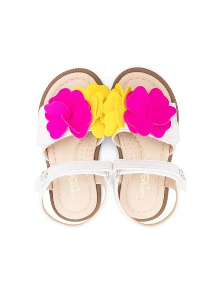 Sandal