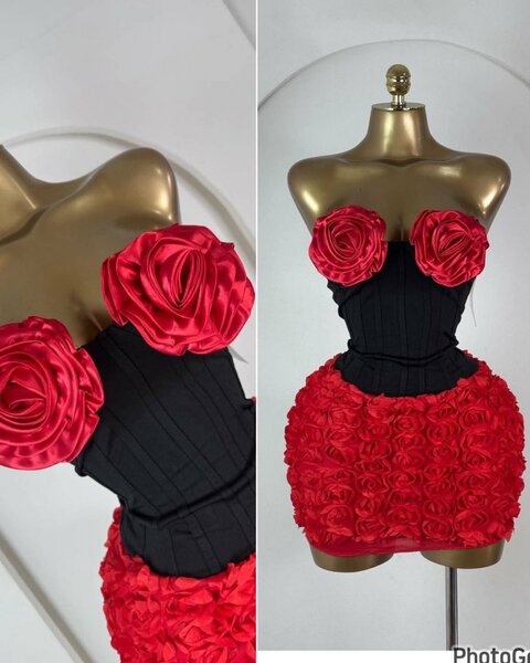 Robe bustier noire avec fleurs rouges