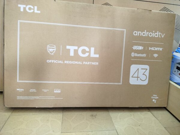TV TCL 43 pouce Android avec plusieurs applications