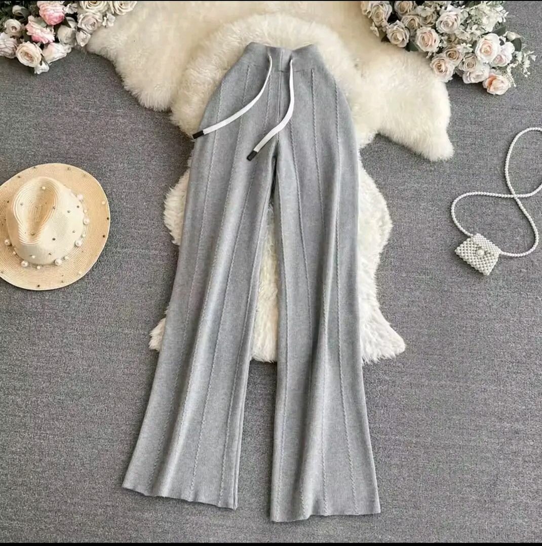 Pantalons évasés élégants