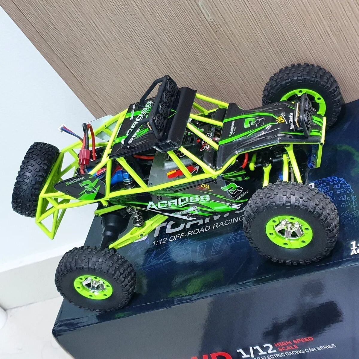Voiture RC Kyosho Inferno MP9