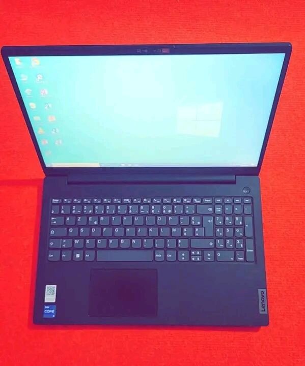 Ordinateur portable Lenovo