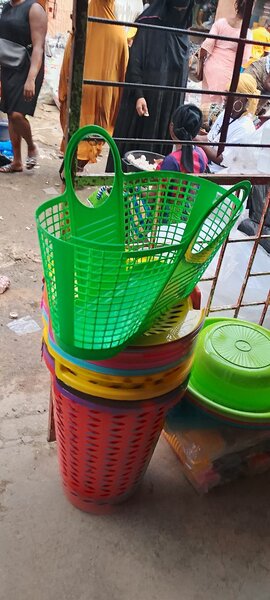 Panier multi-usage en plastique