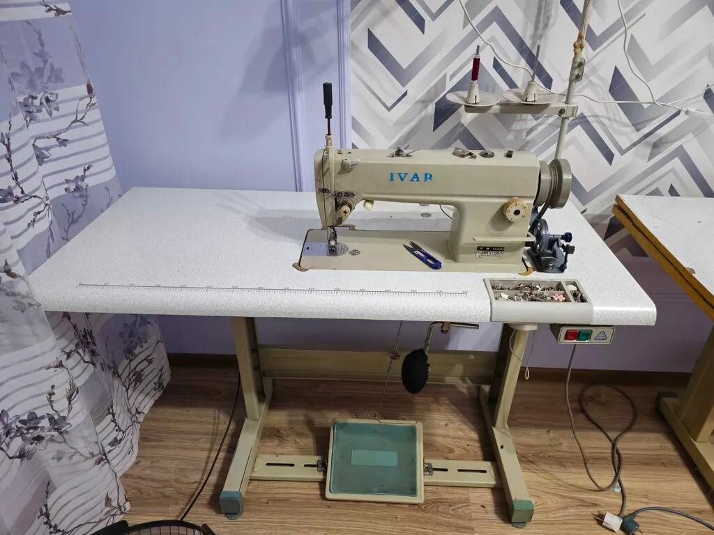 Швейная машинка