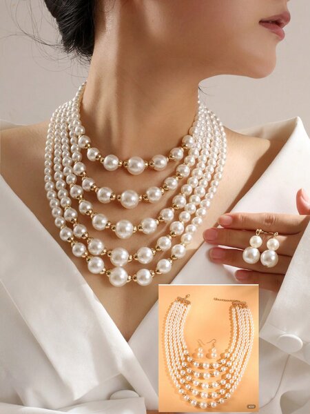 Collier élégant avec perles