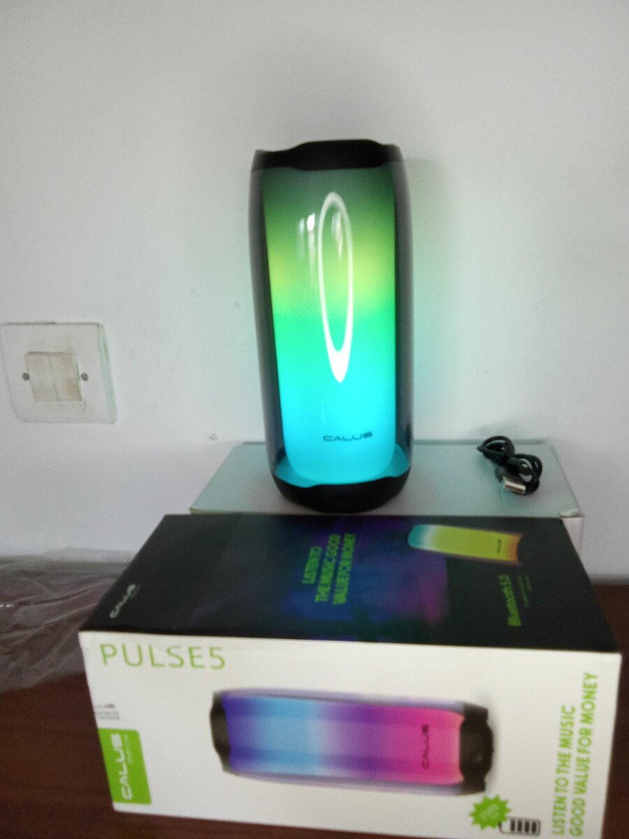 Haut parleur bluetooth calus