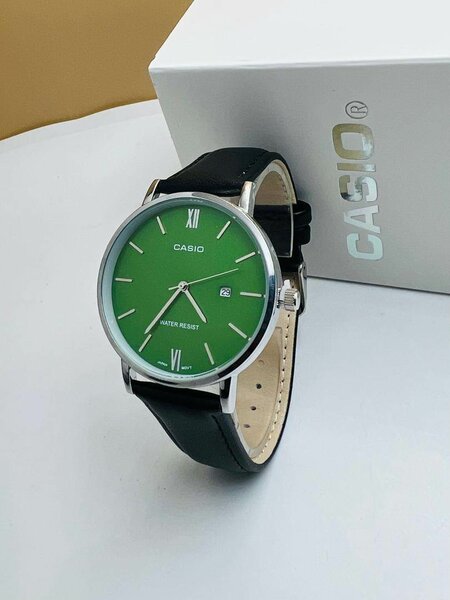 CASIO authentique en cuir
